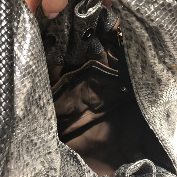 Cole Haan shoulder bag - Picture 4 of 8